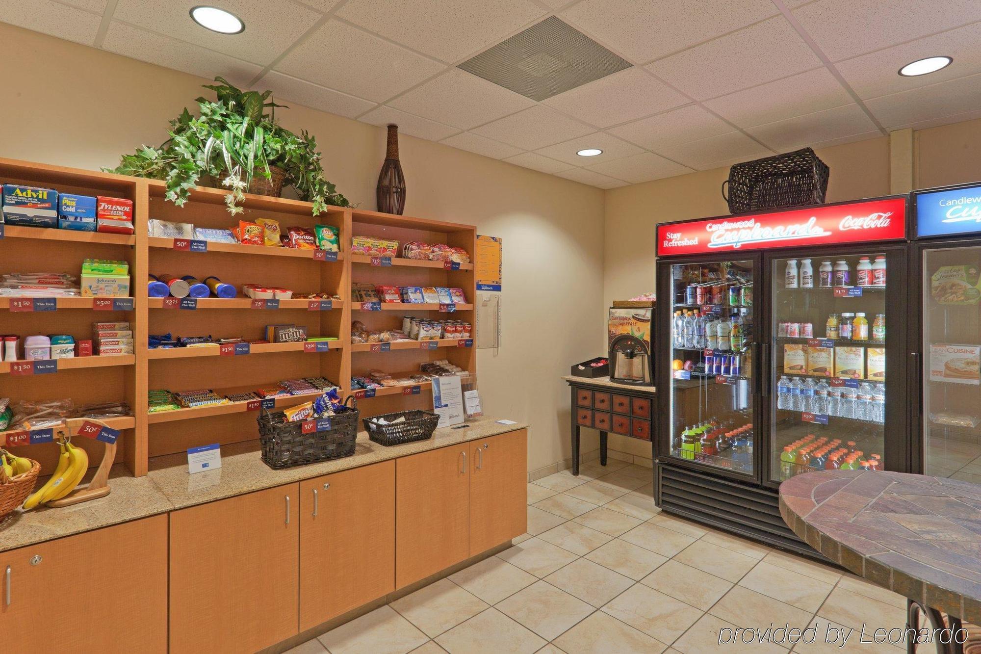 Candlewood Suites Pearl By Ihg Esterno foto