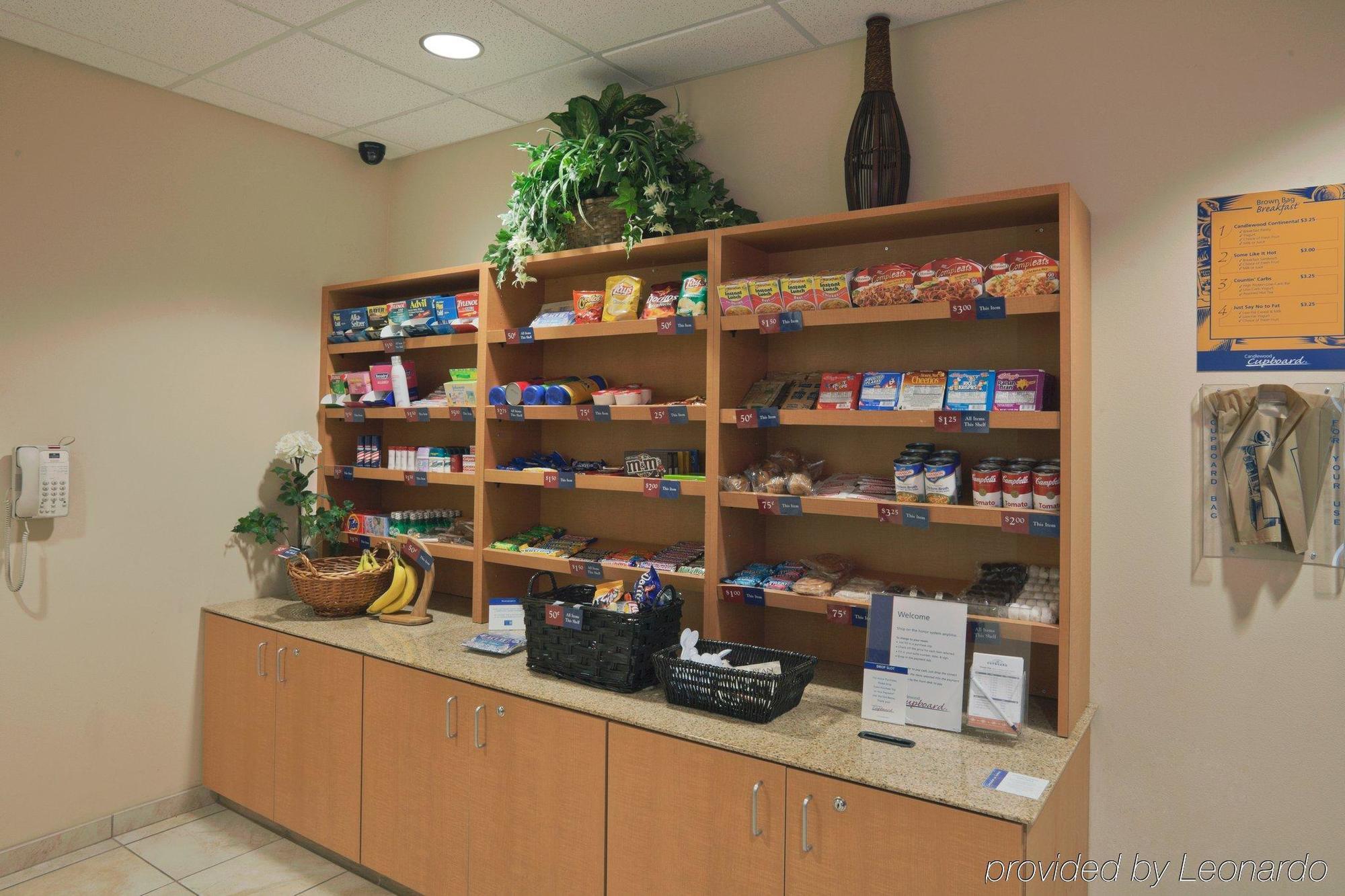 Candlewood Suites Pearl By Ihg Servizi foto