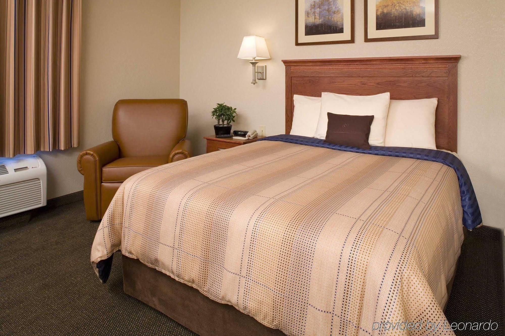 Candlewood Suites Pearl By Ihg Esterno foto